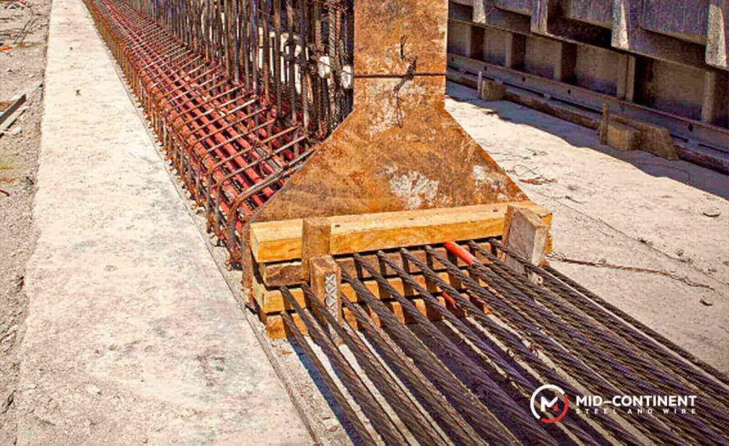 Prestressed concrete strand